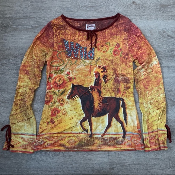 Bit & Bridle Tops - Bit & Bridle Western Wild Spirit Long Sleeve Size M